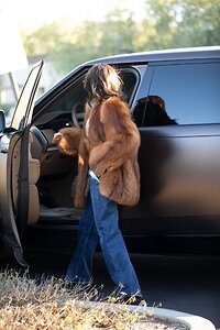 kylie-jenner-in-a-large-fur-and-jeans-exits-a-calabasas-office-building-02-14-2024-6.jpg.4c8c5aa59cbc68d4b1089f8bfa31ad67
