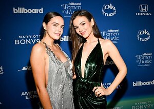 bailee-madison-and-victoria-justice-at-billboard-women-in-music-2024-in-inglewood-03-06-2024-3.jpg.4e923e349d42fc005bcb3be458e90f14