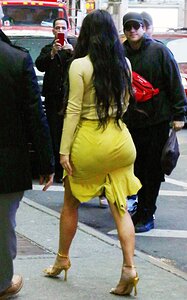 kim-kardashian-outside-good-morning-america-in-new-york-02-05-2020-15.jpg.0df55d62aad279eaaec44e4813dd3030