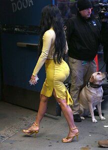 kim-kardashian-outside-good-morning-america-in-new-york-02-05-2020-16.jpg.e4964be7974a61d520522432502c93a7