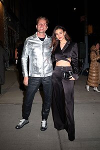 victoria-justice-and-madison-reed-arriving-at-the-alice-olivia-x-jean-michel-basquiat-launch-event-in-ny-11-08-2023-5.jpg.8650a9ed36366380ce5fa549af158c99