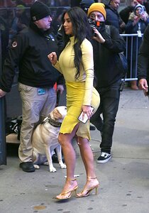kim-kardashian-outside-good-morning-america-in-new-york-02-05-2020-9.jpg.4d6abe6425b22d2ff92338857bc7303e