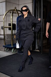 kim-kardashian-out-in-new-york-city-11-01-2021-0.jpg.931feae179509abfdde6d41ed7f7abee