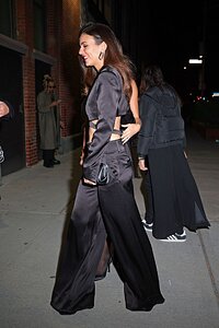 victoria-justice-and-madison-reed-arriving-at-the-alice-olivia-x-jean-michel-basquiat-launch-event-in-ny-11-08-2023-8.jpg.5c5c6a50c590f5e18f73f76db3fb60cc