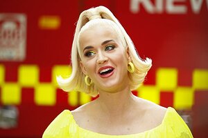 katy-perry-fight-on-concert-for-firefighters-and-bushfire-victims-in-bright-2.jpg.5a9b2606d202097f3783d2b63c0755e2