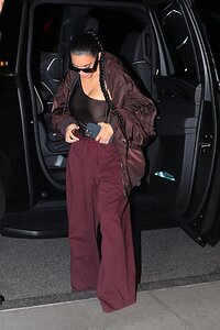 kim-kardashian-out-for-dinner-in-nyc-11-03-2021-3.jpg.4d4c9581cd2a5c0c7bef981c34a8ab29